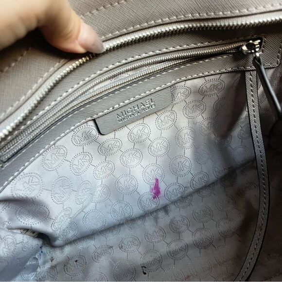 MICHAEL KORS Light Grey Selma Raven Bedford Fulton Satchel Tote Crossbody - Picture 9 of 11